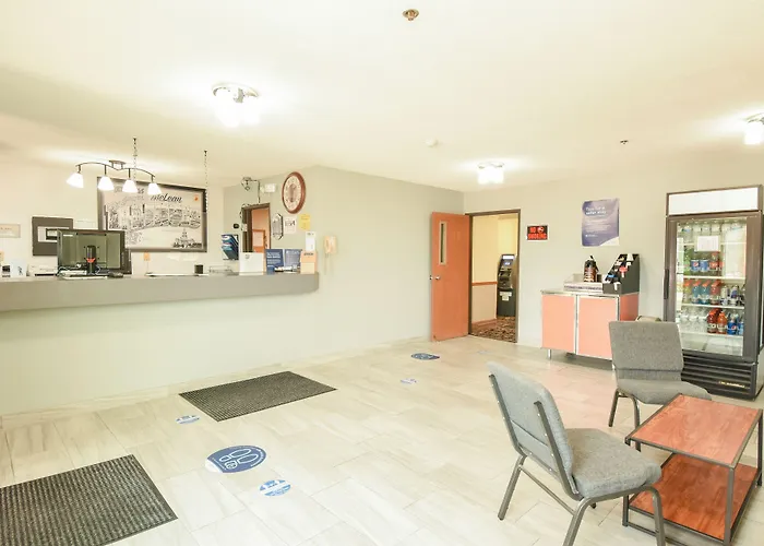 Motel Super 8 By Wyndham Mclean/bloomington Sw