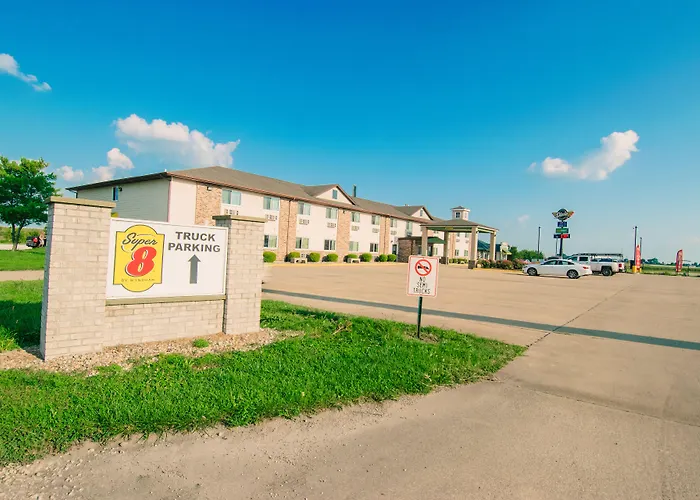Motel Super 8 By Wyndham Mclean/bloomington Sw